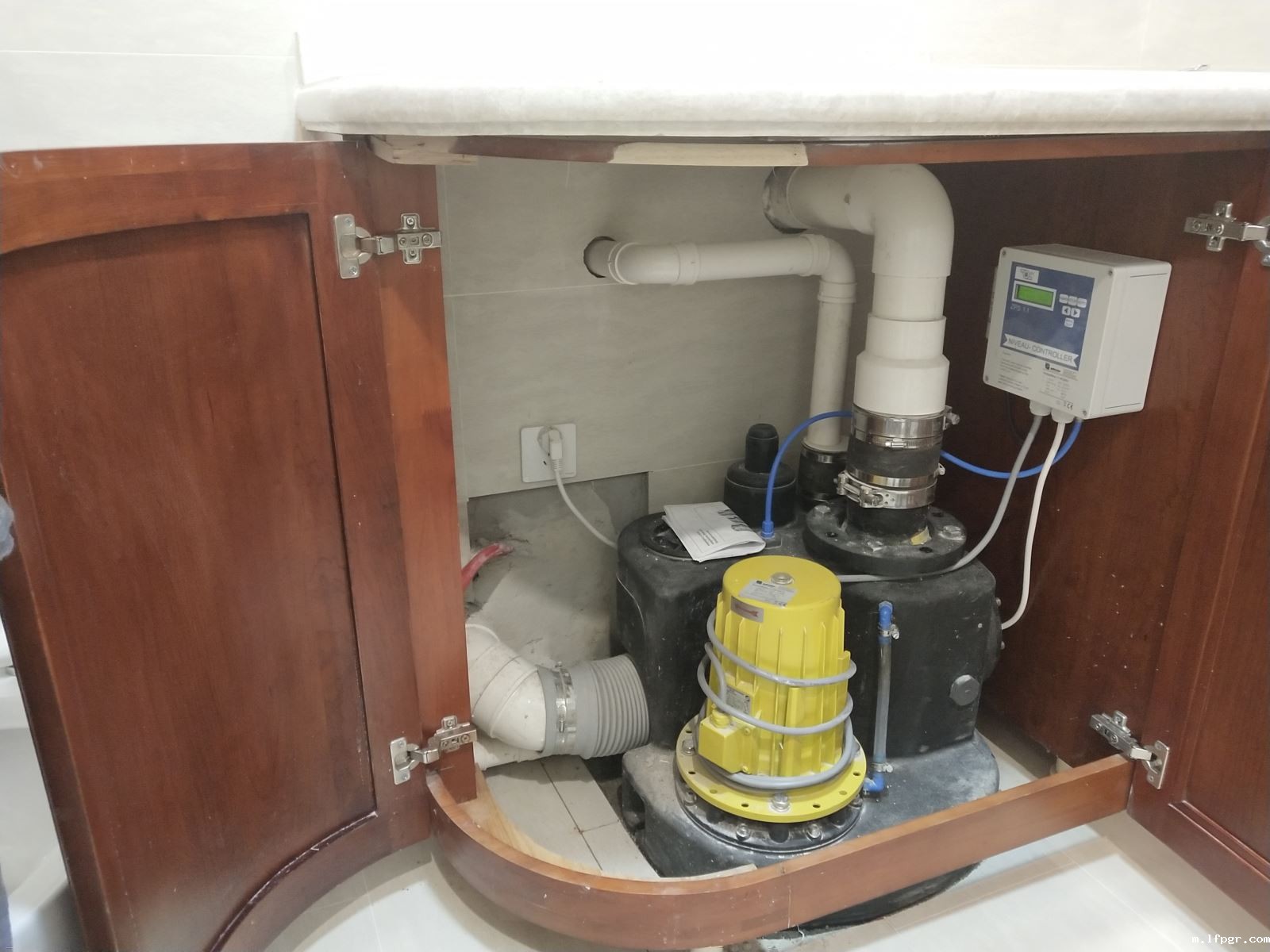 南京证大九间堂别墅地下室星空app安卓版安装实例