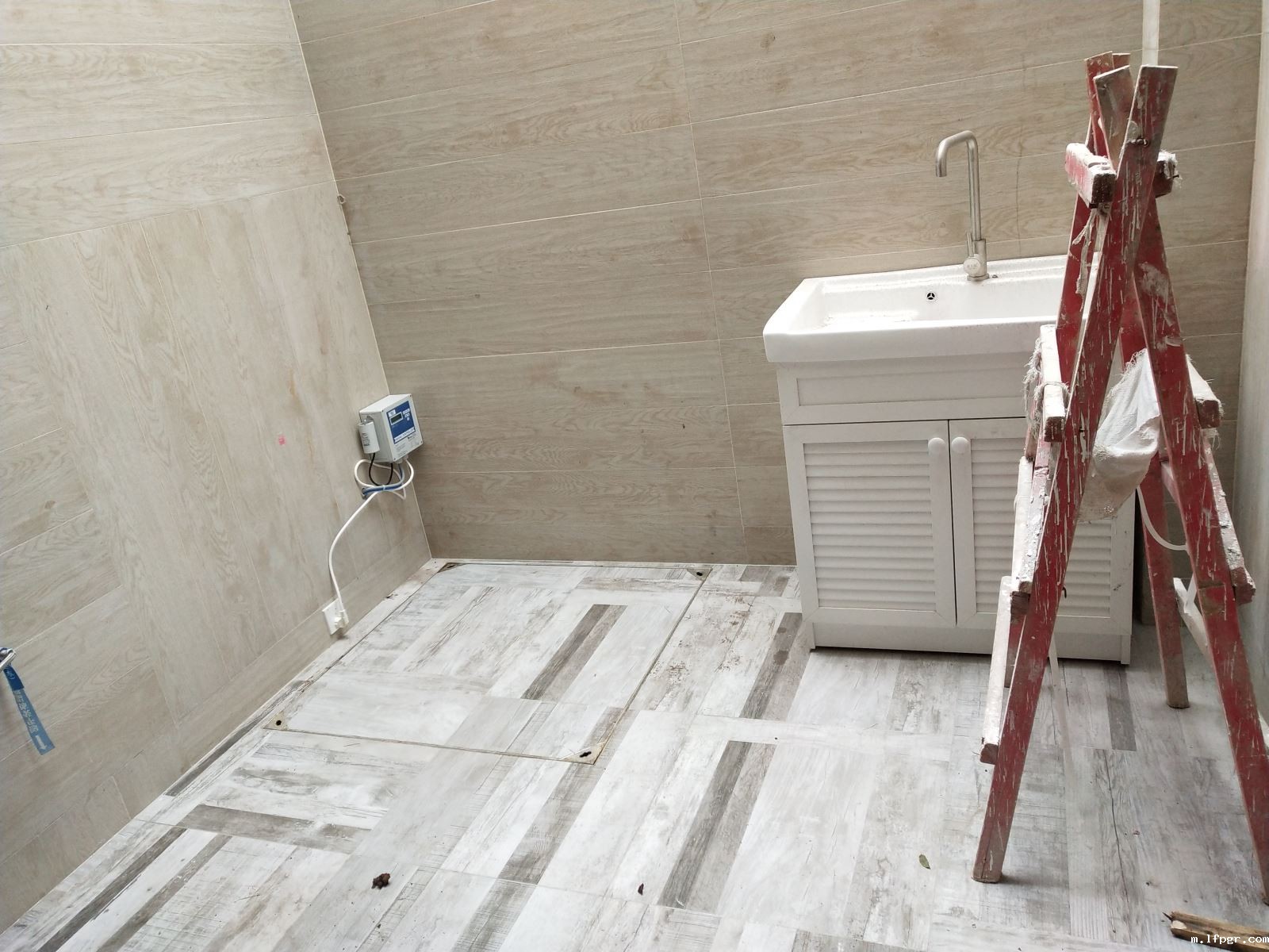 南京绿城玫瑰园别墅地下室星空娱乐app下载安装安装实例