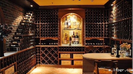地下室酒窖 地下室酒窖